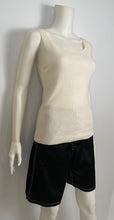 Load image into Gallery viewer, Vintage 96P, 1996 Spring RTW Runway Chanel sporty shorts US 2/4