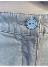 Load image into Gallery viewer, Chanel 03P 2003 Spring low rider light brown khaki jeans FR 40