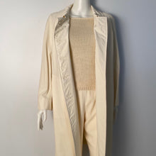Load image into Gallery viewer, Vintage Chanel 03P, 2003 Spring Ivory Trouser Pants FR 36