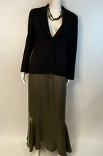 Load image into Gallery viewer, Vintage Chanel 98A 1998 Fall Classic Black Blazer Jacket FR 40 US 4/6