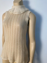 Load image into Gallery viewer, Vintage Chanel 00A, 2000 Fall Ready to Wear Ivory sweater blouse Top FR 44 US 8/10