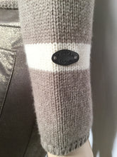 Load image into Gallery viewer, Vintage Chanel 99A 1999 Fall pullover collar wool cashmere sweater taupe brown FR 34 US 2/4