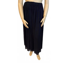 Load image into Gallery viewer, NWT Vintage Chanel 94C 1994 Cruise Dark Navy Blue Skirt FR 40 US 10/12/14