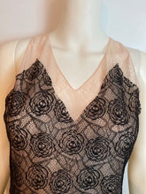 Load image into Gallery viewer, Rare Chanel 03P, 2003 Spring Camellia Flower Pink Black Lace Satin Blouse with matching Skirt Set FR 36 US 4