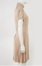 Load image into Gallery viewer, Chanel 07A 2007 Fall Autumn short sleeve blush beige dress FR 38 US 4
