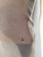 Load image into Gallery viewer, 99P, 1999 Spring Vintage Chanel brown 4 piece Outfit Dress Set Jacket Skirt Blouse FR 38 US 4/6