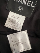 Load image into Gallery viewer, Vintage Chanel 02A 2002 Fall Black Jacket FR 38 US 4