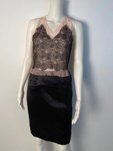 Load image into Gallery viewer, Vintage Chanel 99A, 1999 Fall Satin Black Pencil Skirt FR 36 US 2/4