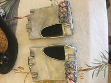 Load image into Gallery viewer, Rare Chanel 2014 14P tweed metallic silver pink chain Fingerless Gloves size 7.5