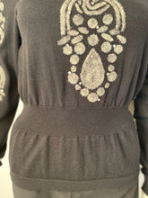 Load image into Gallery viewer, Chanel 07A 2007 Fall Black Gray Cashmere Pullover Tunic Sweater FR 40