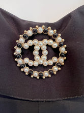 Load image into Gallery viewer, Chanel 18P 2018 Spring Large Round CC Pearl Black and White Gold Pin Brooch