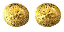 Load image into Gallery viewer, 1994 94A Rare Chanel vintage gold  oversized large clip on earrings