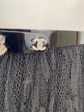 Load image into Gallery viewer, Chanel 01P 2001 Spring Black Lace Skirt FR 34