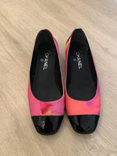 Load image into Gallery viewer, Chanel 15P 2015 Spring Water Color Flats EU 38C US 8.5 Wide