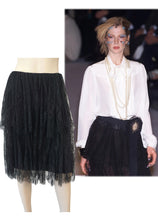 Load image into Gallery viewer, Chanel 01P 2001 Spring Black Lace Skirt FR 34