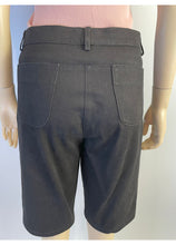 Load image into Gallery viewer, Chanel 06P 2006 Spring Black Golf Bermuda Shorts FR 40 US 6/8