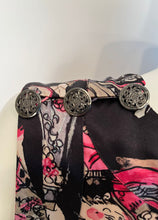 Load image into Gallery viewer, Chanel 10A 2010 Pre-Fall Paris Shanghai Black/Pink Samurai Silk Blouse FR 42 US 8/10