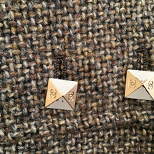 Load image into Gallery viewer, Chanel Vintage 03A, 2003 Fall Autumn Brown Tweed Lace Jacket Blazer Skirt Suit Set FR 48 US 14/16