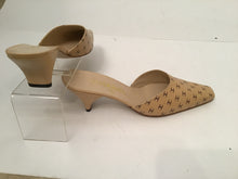 Load image into Gallery viewer, 1990 Chanel Vintage patent leather CC logo monogrammed beige kitten heel mule slides EU 38