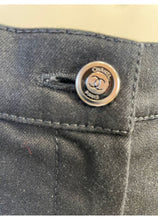 Load image into Gallery viewer, Chanel 06P 2006 Spring Black Golf Bermuda Shorts FR 40 US 6/8