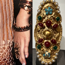 Load image into Gallery viewer, Rare Chanel 11C 2011 Cruise Resort Poured Glass Cocktail Ring Sz 6