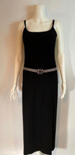 Load image into Gallery viewer, Chanel 04A, 2004 Fall Belt Red black Bordeaux gripoix ruthenium Metal chain belt