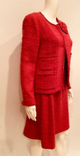 Load image into Gallery viewer, Chanel 09A, 2009 Fall Rose Color Skirt Suit with matching Camellia Pin FR 40/42 US 6