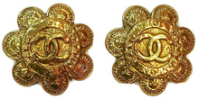 Load image into Gallery viewer, 1989 Collection 28 Rare Vintage Chanel Flower Gold Metal CC Logo Clip On Earrings