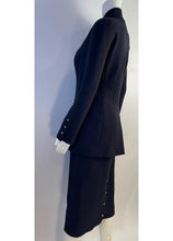 Load image into Gallery viewer, 93P/93A 1993 Chanel Boutique Vintage Dark Navy Skirt Suit Set FR 36/38