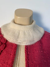 Load image into Gallery viewer, Vintage Chanel 00A, 2000 Fall Ready to Wear Ivory sweater blouse Top FR 44 US 8/10