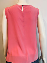 Load image into Gallery viewer, Chanel 01C 2001 Cruise Pink Silk Shell Blouse FR 42 US 8/10