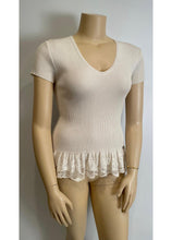 Load image into Gallery viewer, Chanel 06P 2006 Spring white ribbed Lace T-shirt Tee Top FR 46 US 10-12