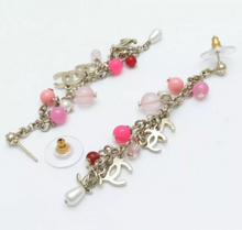 Load image into Gallery viewer, Chanel 19S 2019 long pierced CC pink bead Pearl dangle earrings