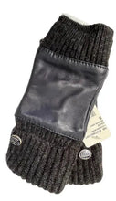 Load image into Gallery viewer, NWT Chanel 2016 16B Leather Cashmere Navy/Black/Dark Grey Fingerless Gloves Size 8