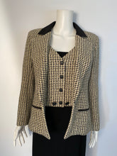 Load image into Gallery viewer, Chanel 02P, 2002 Spring pastel olive green Black Beige Tweed Vest attached jacket Blazer FR 36