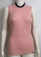 Load image into Gallery viewer, New with Tags Chanel 09A 2009 Fall pink knit pullover sleeveless cashmere sweater FR 40 US 4