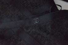 Load image into Gallery viewer, Chanel 07P 2007 Spring black birdcage lace skirt FR 46