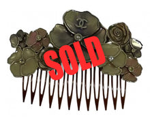 Load image into Gallery viewer, Chanel 13C 2013 Cruise Resort Decorative Hair Comb