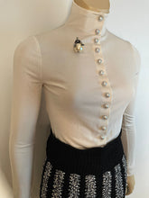 Load image into Gallery viewer, Chanel 2004 Spring 04P Coco Mademoiselle Sitting on Large CC Resin Pearl Brooch Pin